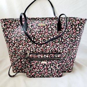 🏷1 DAY SALE🏷🩷Kate Spade Shore Street Park Ave Margareta Tote & Wristlet🩷